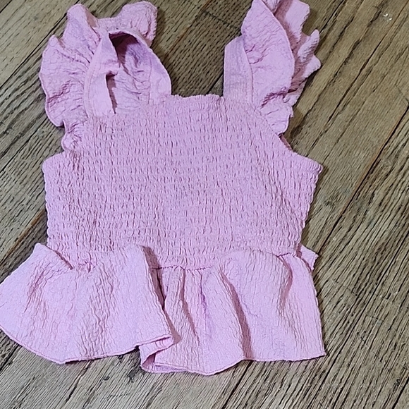 Adorable Pink Ruffle Kids Matching Set - Picture 5 of 8